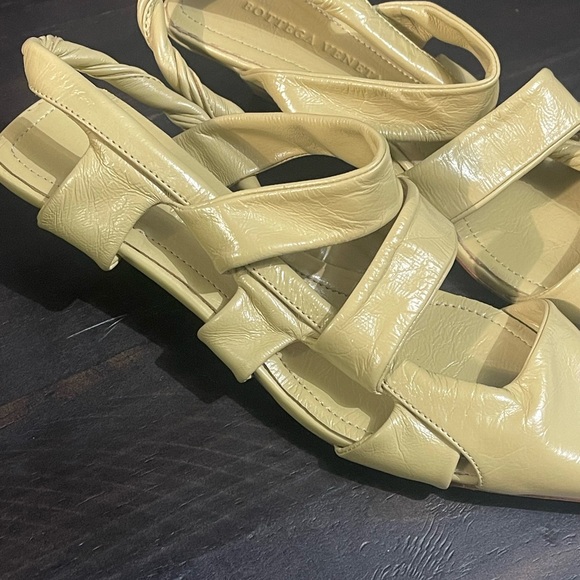 BOTTEGA VENETA  TWIST HEELS - Picture 8 of 10